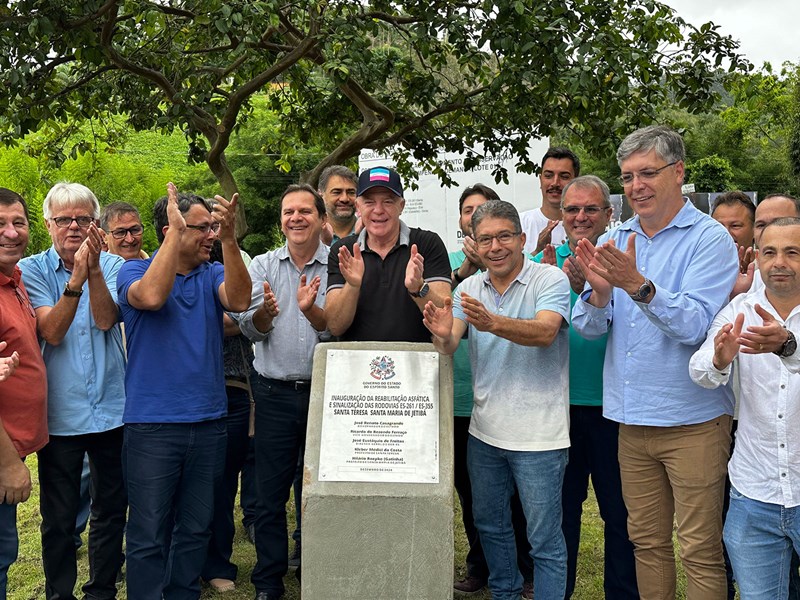 Governador inaugura revitalização de rodovias estaduais em Santa Teresa e Santa Maria de Jetibá.Dez24c