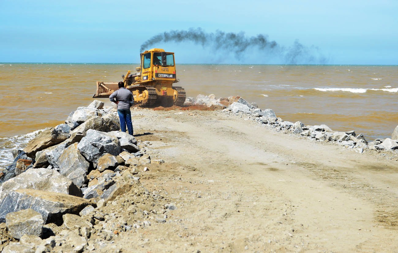09.08.2013_ES investirá R$ 20 milhões na recuperação da Praia de Itaipava