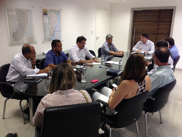 15.04.2015_Instalação de radares nos municípios para reduzir acidentes