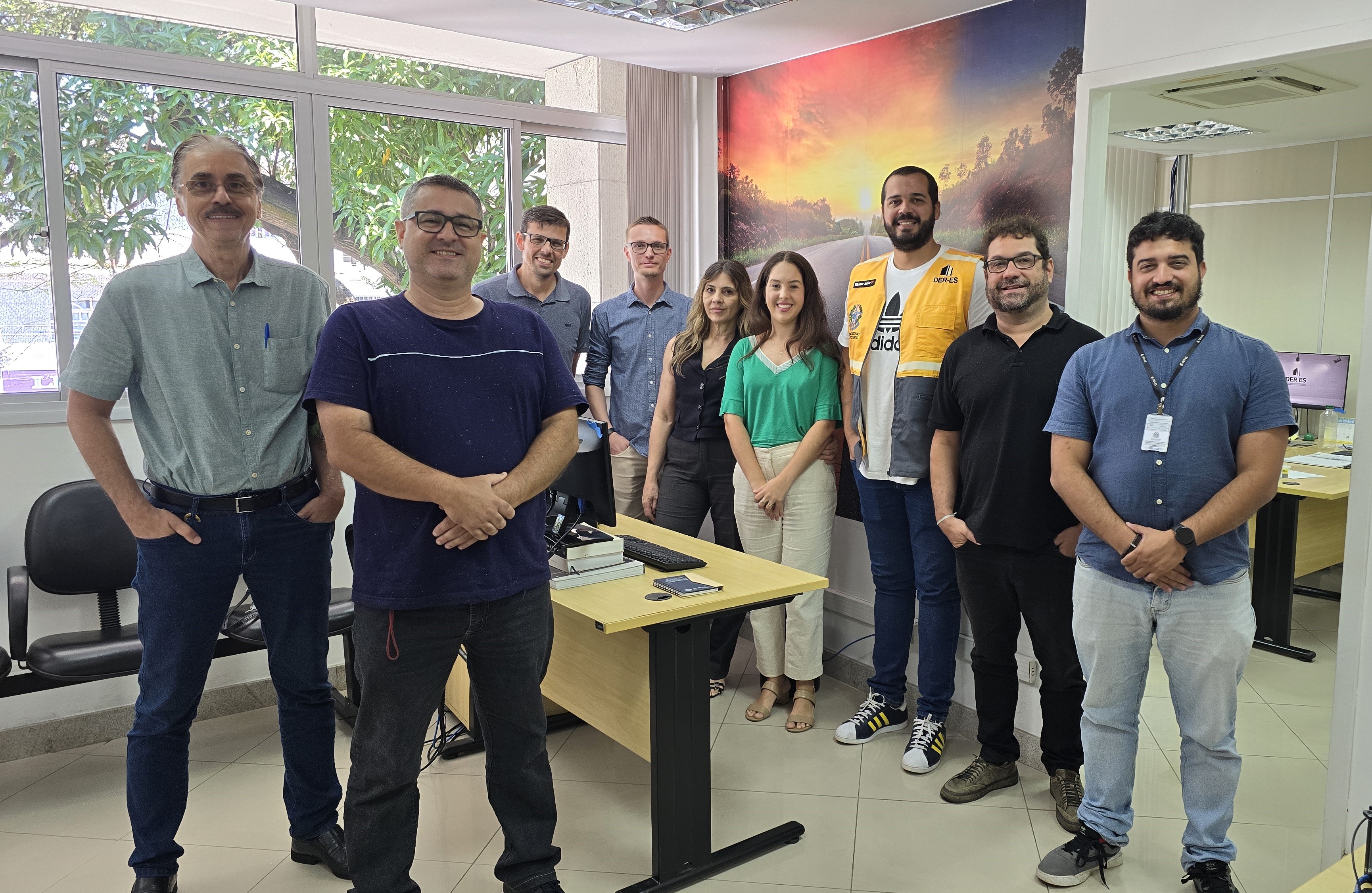 DER-ES recebe visita de servidores do DER-PR para troca de aprendizados.nov.2024