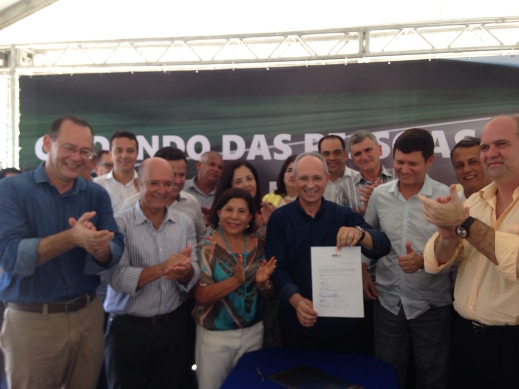 Apiacá capa