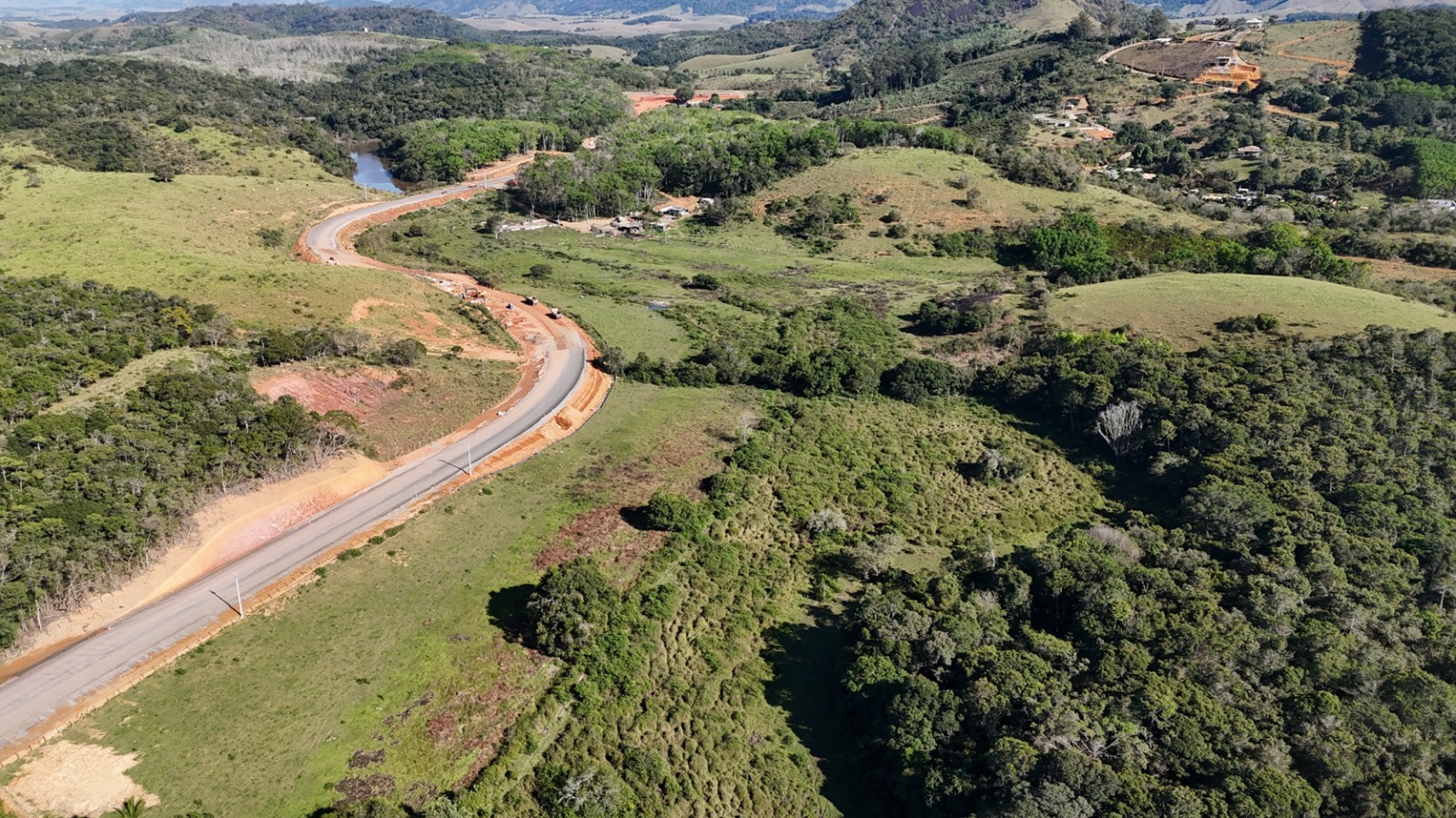 DER-ES reúne moradores de Lameirão e discute projeto da ES-481 em Guarapari